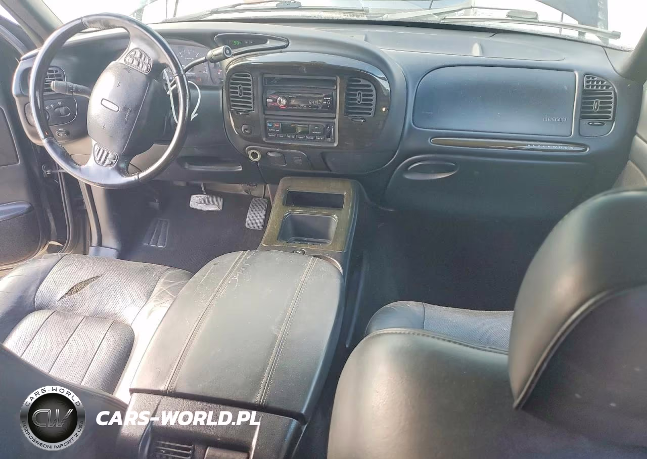 2002 Lincoln Blackwood VIN:5LTEW05A22KJ02300 - 8