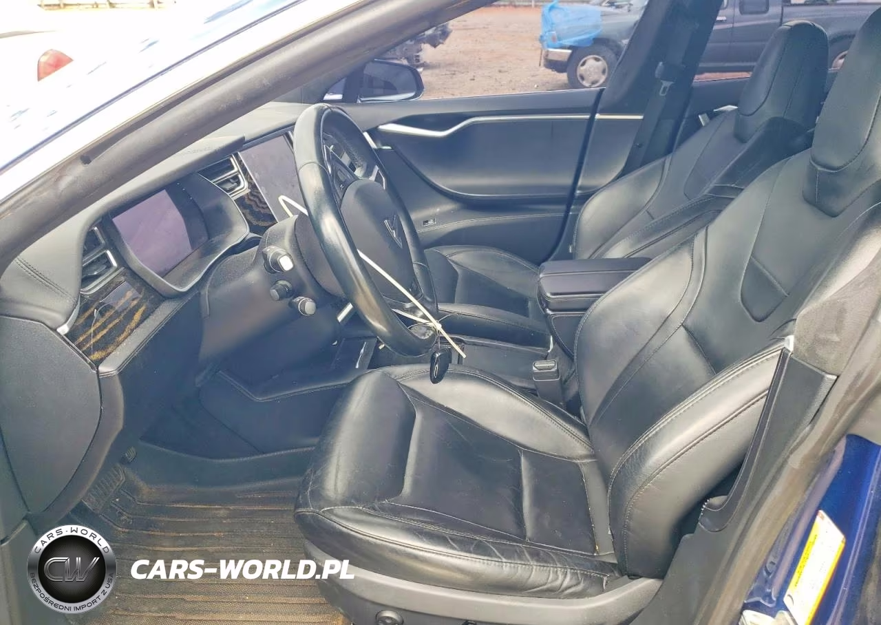 2016 Tesla Model S VIN:5YJSA1E11GF157058 - 7
