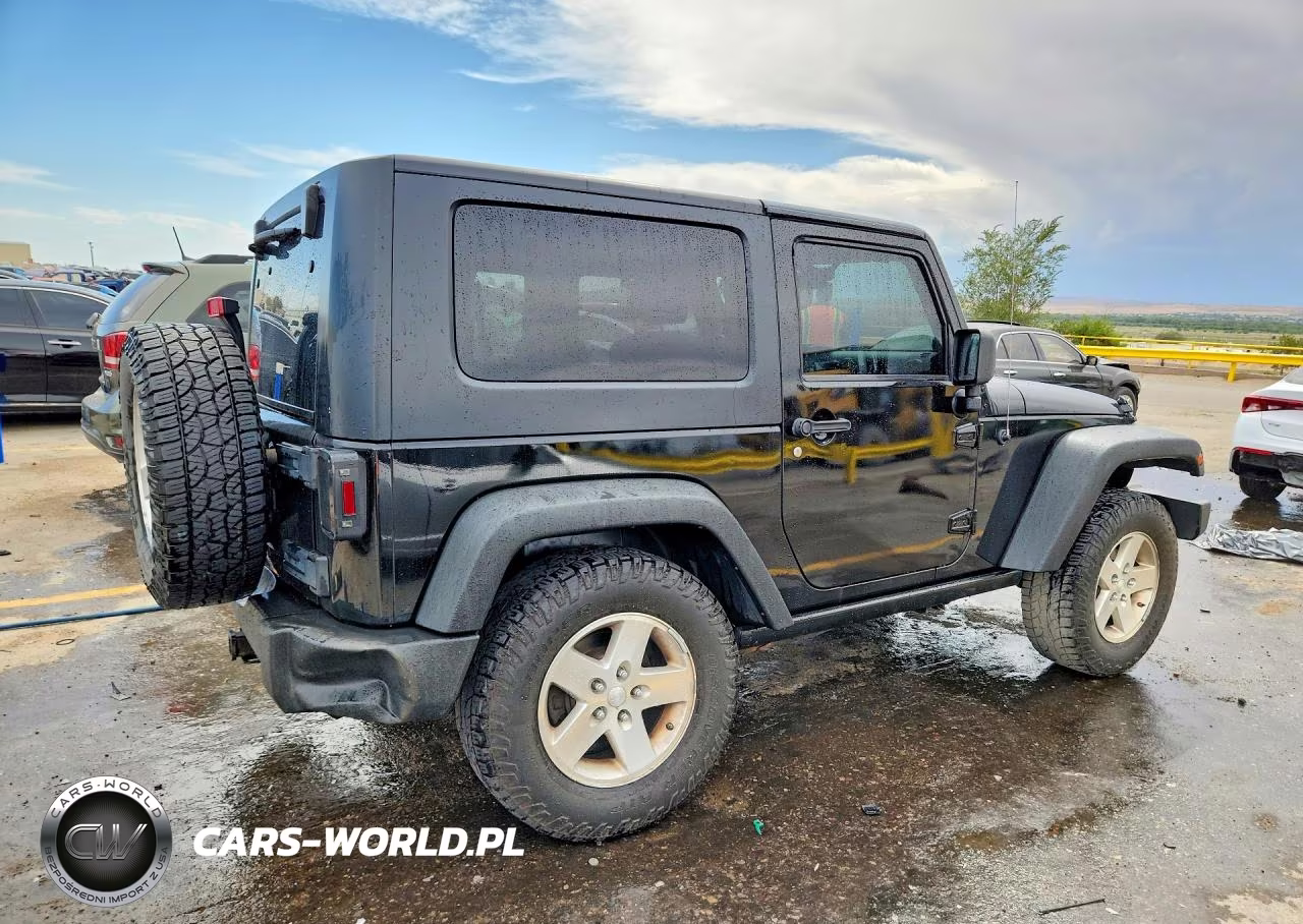 2008 Jeep Wrangler Rubicon VIN:1J4GA64108L630784 - 3