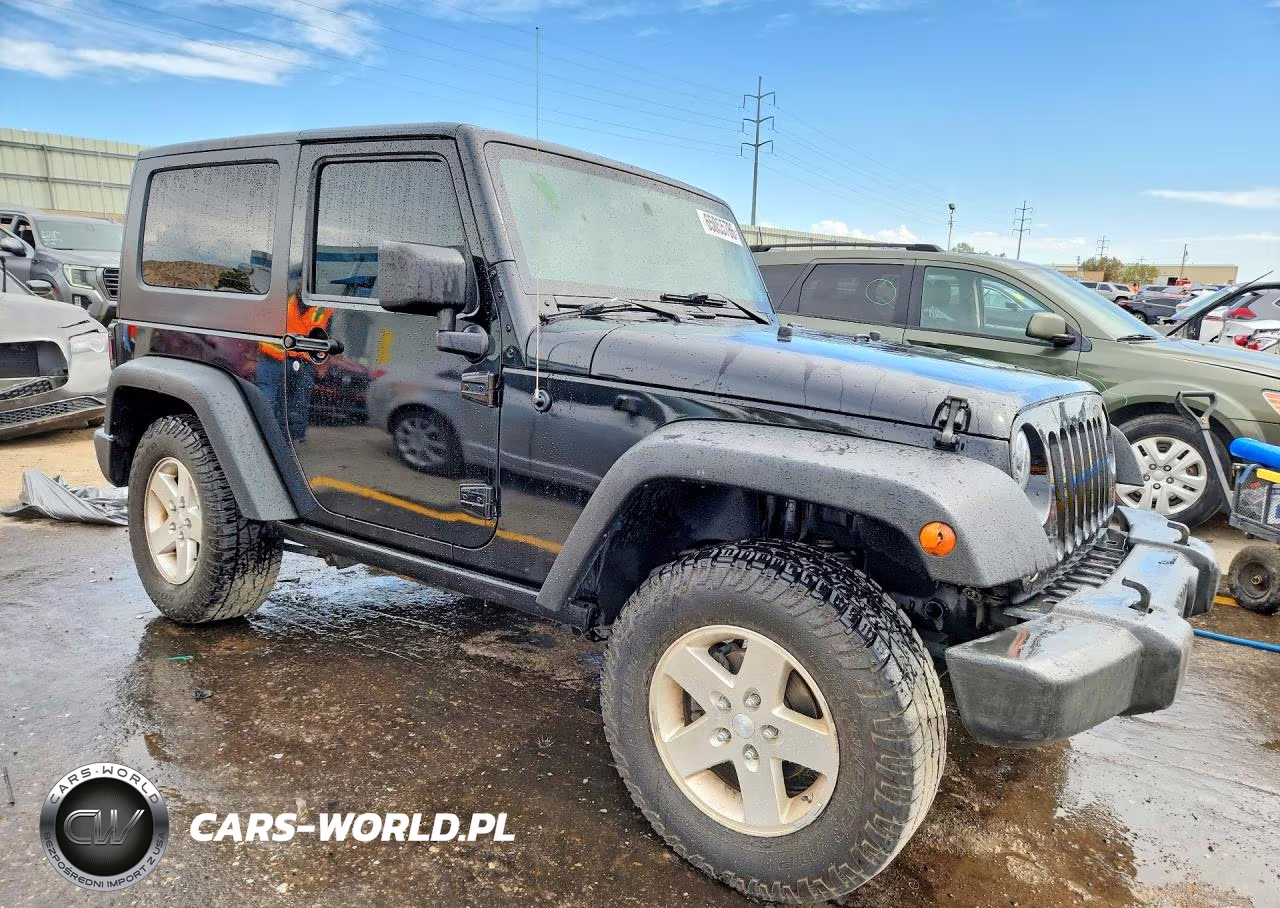 2008 Jeep Wrangler Rubicon VIN:1J4GA64108L630784 - 4