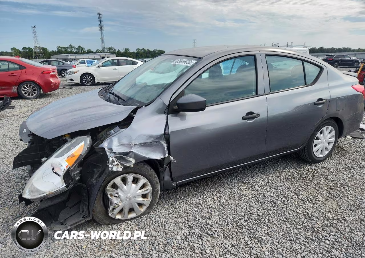 2016 Nissan Versa 1.6 S Plus
