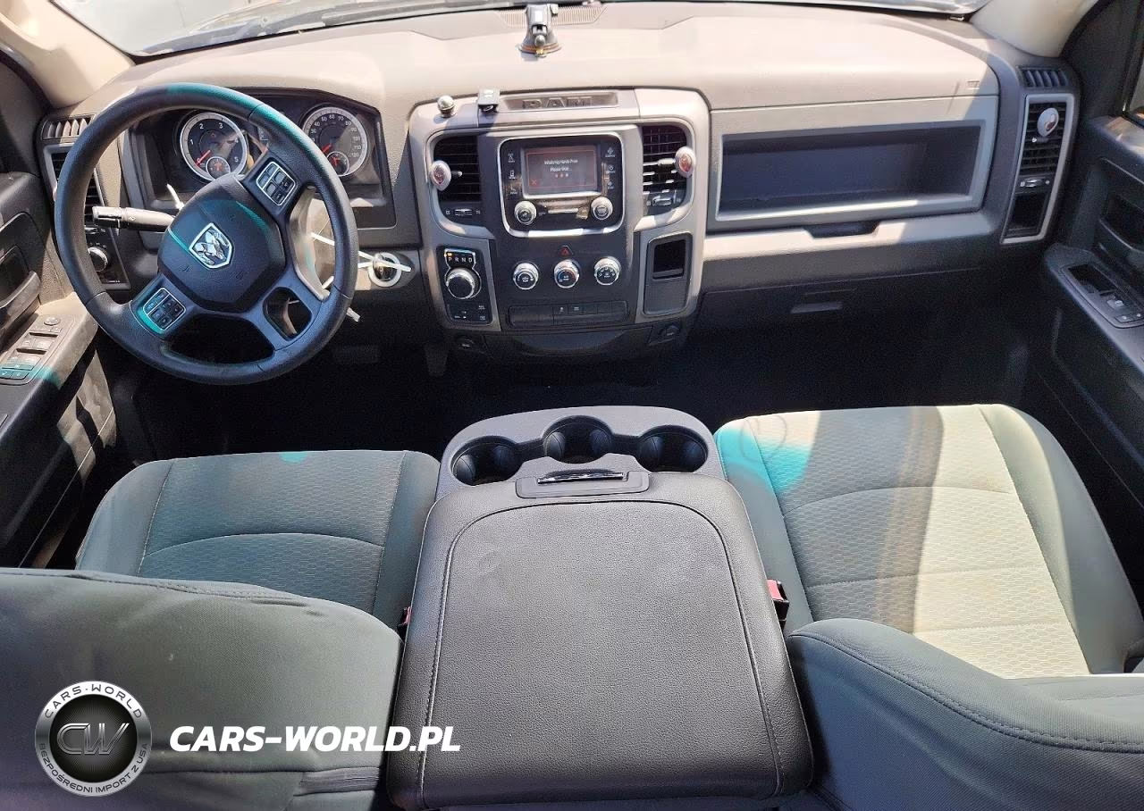 2019 Ram 1500 Classic Tradesman VIN:1C6RR7KM6KS675517 - 8