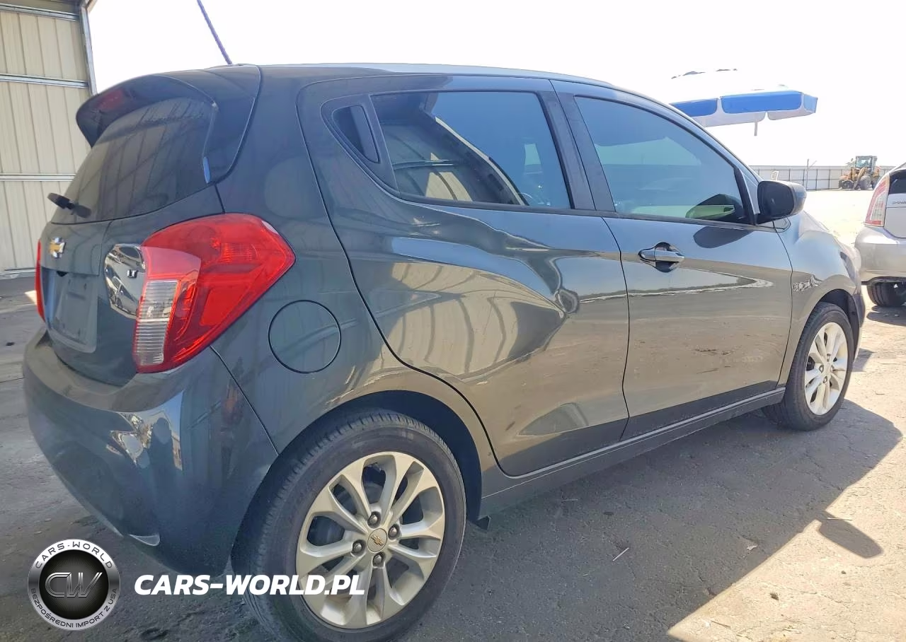 2020 Chevrolet Spark 1Lt VIN:KL8CD6SA2LC475302 - 3