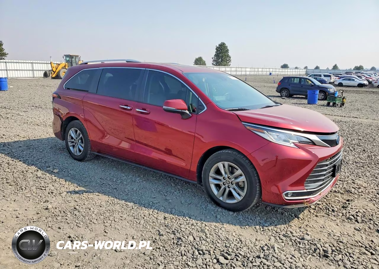 2023 Toyota Sienna Limited 7-Passenger VIN:5TDZSKFC9PS094367 - 4