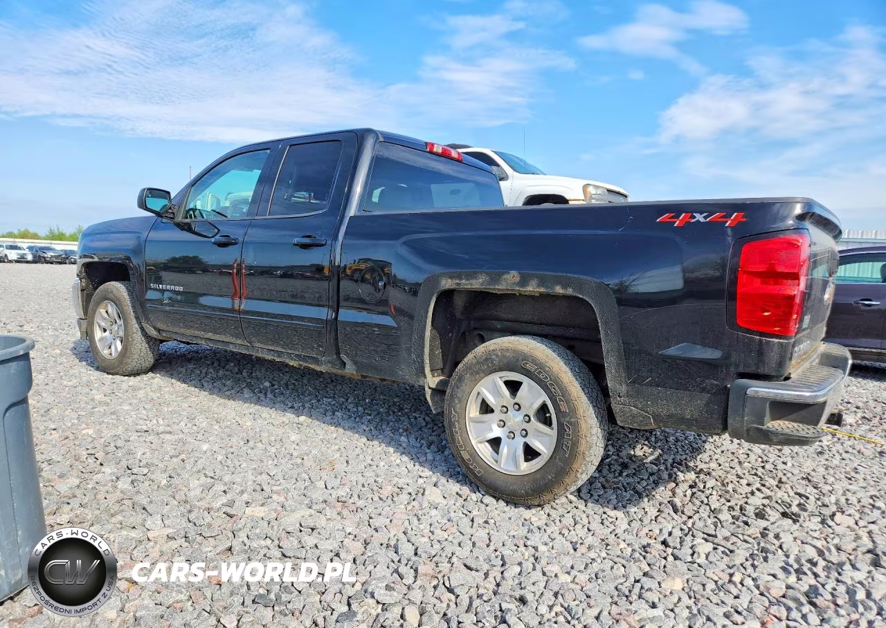2018 Chevrolet Silverado K1500 Lt VIN:1GCVKREH5JZ358579 - 2