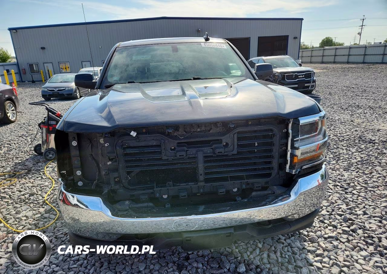 2018 Chevrolet Silverado K1500 Lt VIN:1GCVKREH5JZ358579 - 5