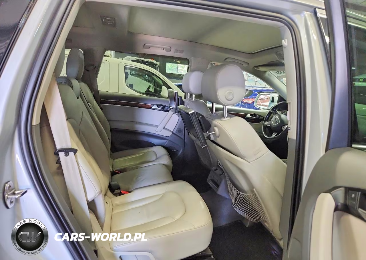 2013 Audi Q7 Premium Plus VIN:WA1LMAFE7DD011127 - 11