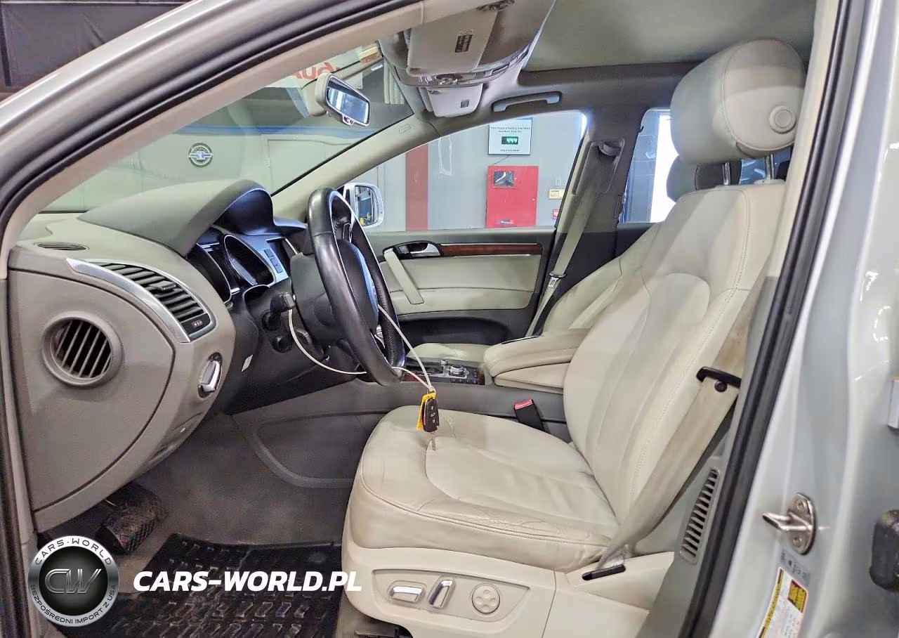 2013 Audi Q7 Premium Plus VIN:WA1LMAFE7DD011127 - 7