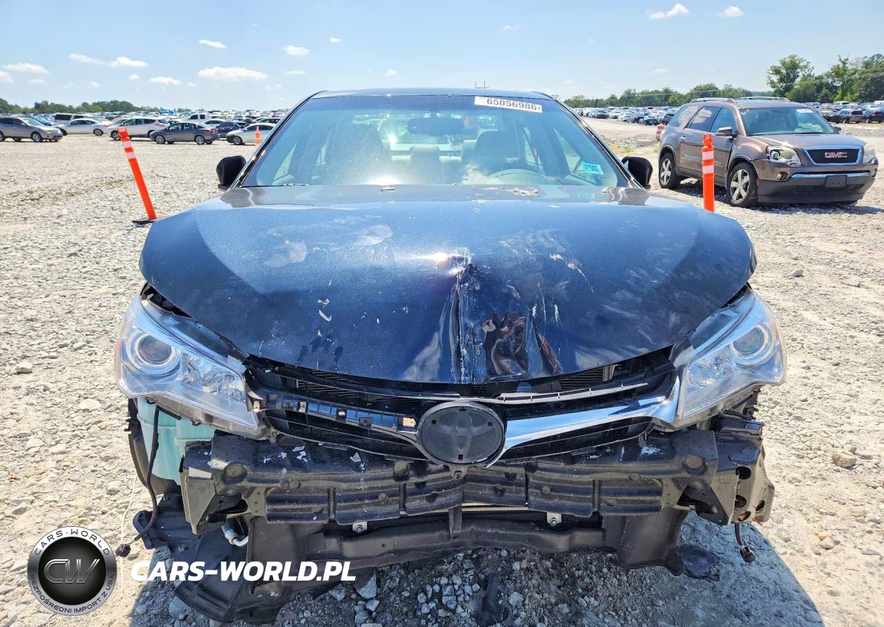 2017 Toyota Camry Xle VIN:4T1BF1FKXHU699417 - 5