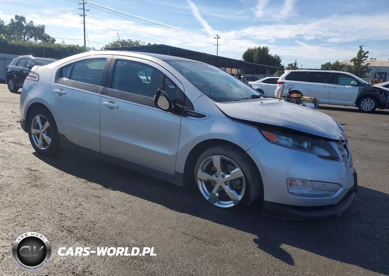 2011 Chevrolet Volt VIN:1G1RD6E44BU100794 - 4