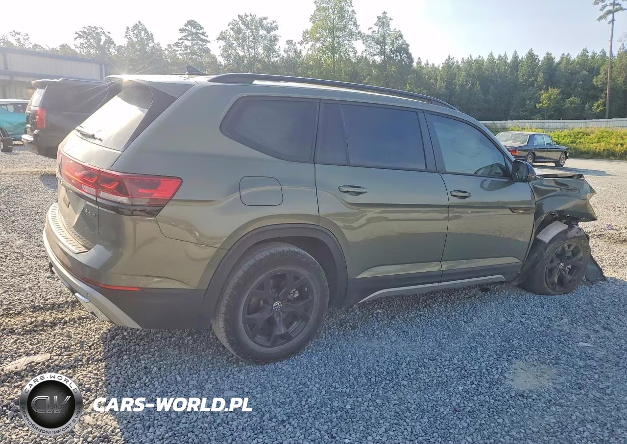 2024 Volkswagen Atlas Peak Edition Sel VIN:1V2GR2CA9RC540378 - 3