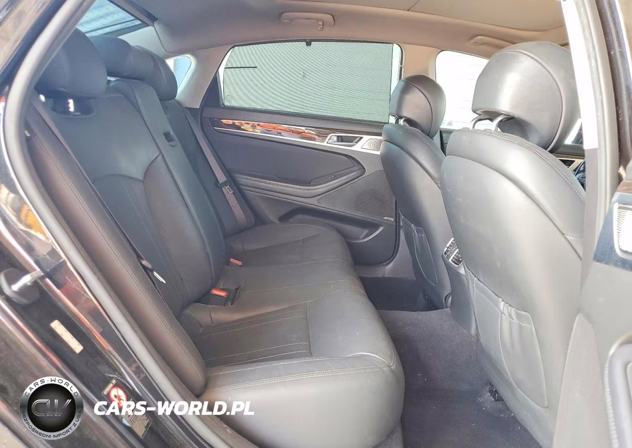 2018 Genesis G80 3.8 VIN:KMHGN4JE8JU262761 - 10