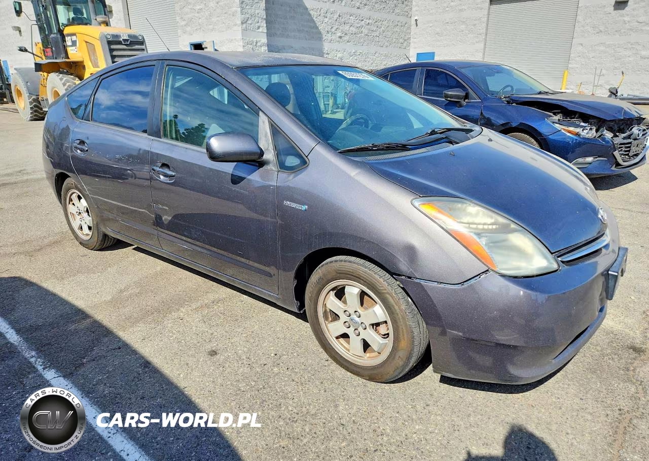 2008 Toyota Prius Base VIN:JTDKB20U183349132 - 4