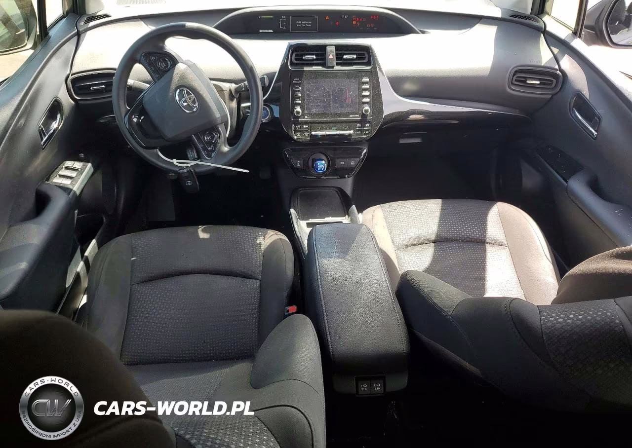 2021 Toyota Prius Le VIN:JTDKAMFU9M3132976 - 8