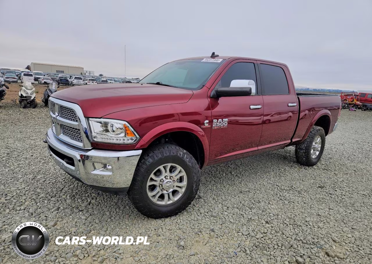 2018 Ram 2500 Laramie VIN:3C6UR5FL6JG115079 - 1