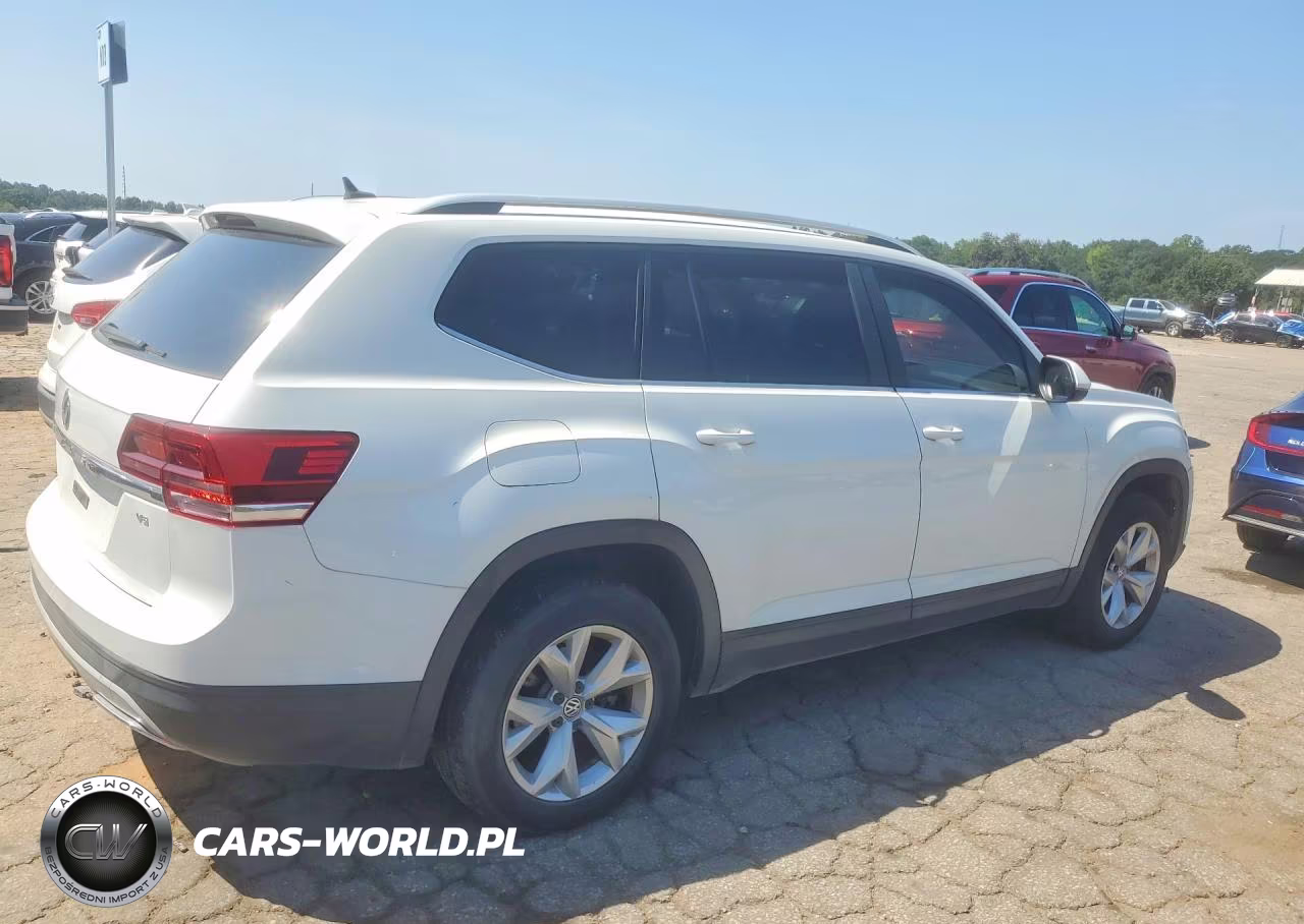 2018 Volkswagen Atlas Se VIN:1V2CR2CA8JC562679 - 3