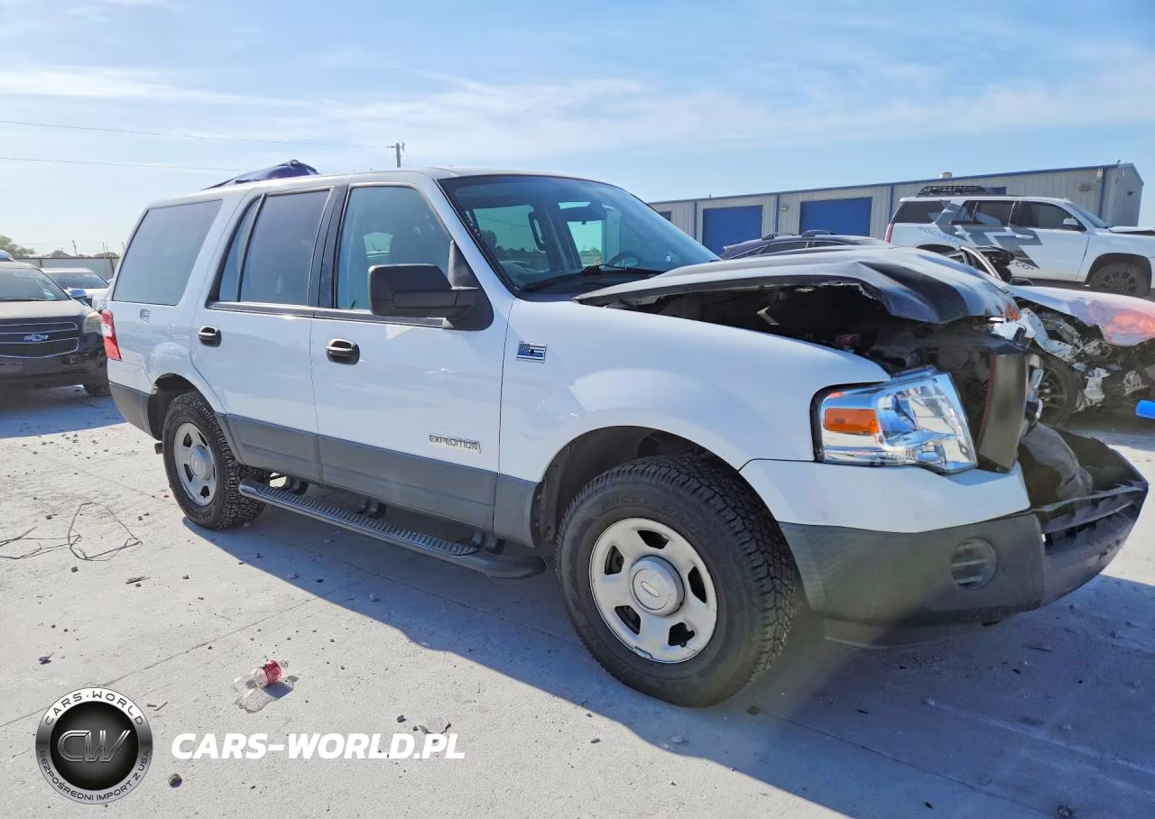 2007 Ford Expedition Xlt VIN:1FMFU15527LA95514 - 4