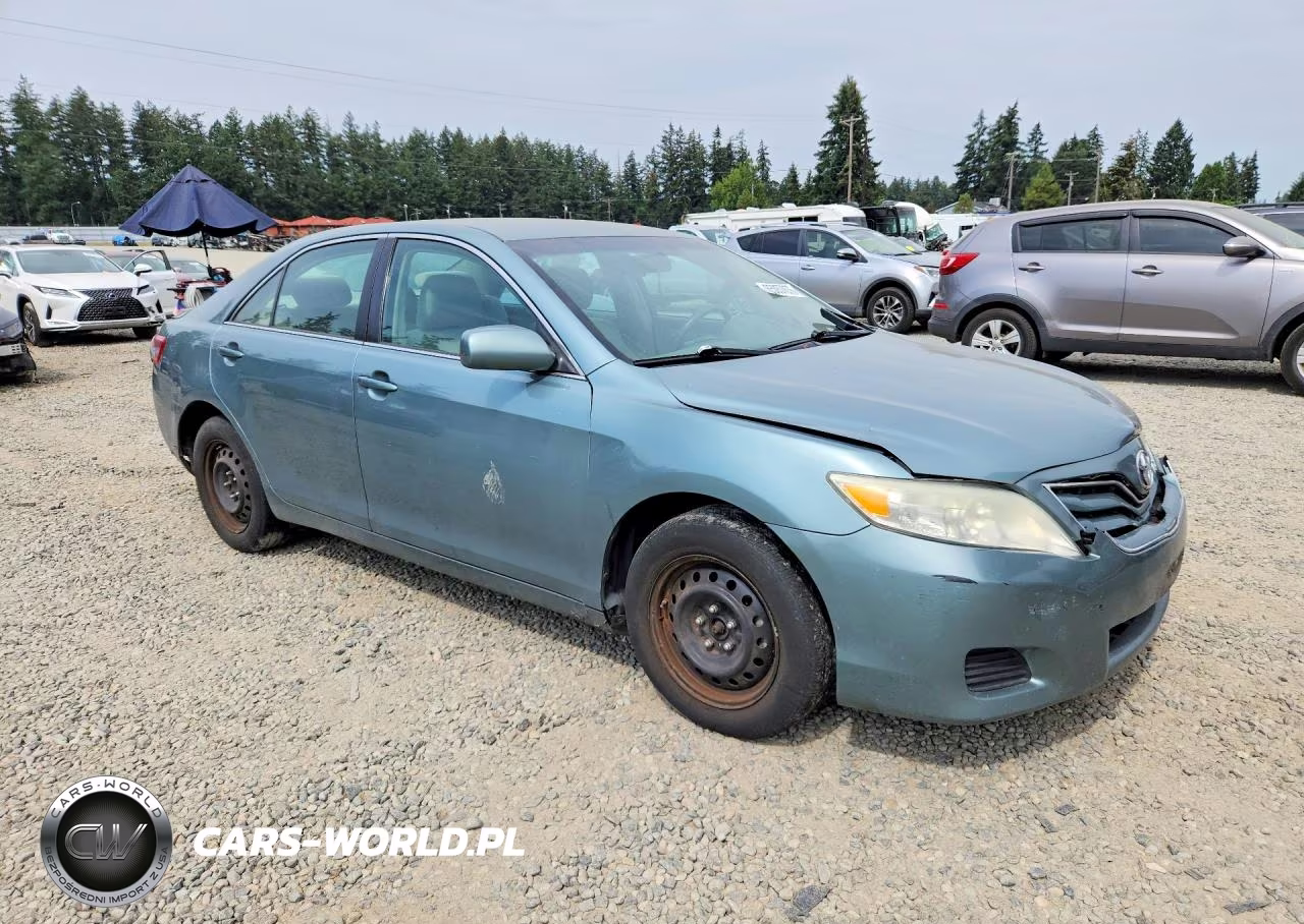 2010 Toyota Camry Le VIN:4T1BF3EK8AU575813 - 4