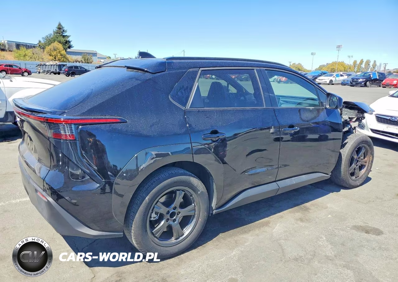 2025 Toyota Bz4X Xle VIN:JTMAAAAA9SA055428 - 3