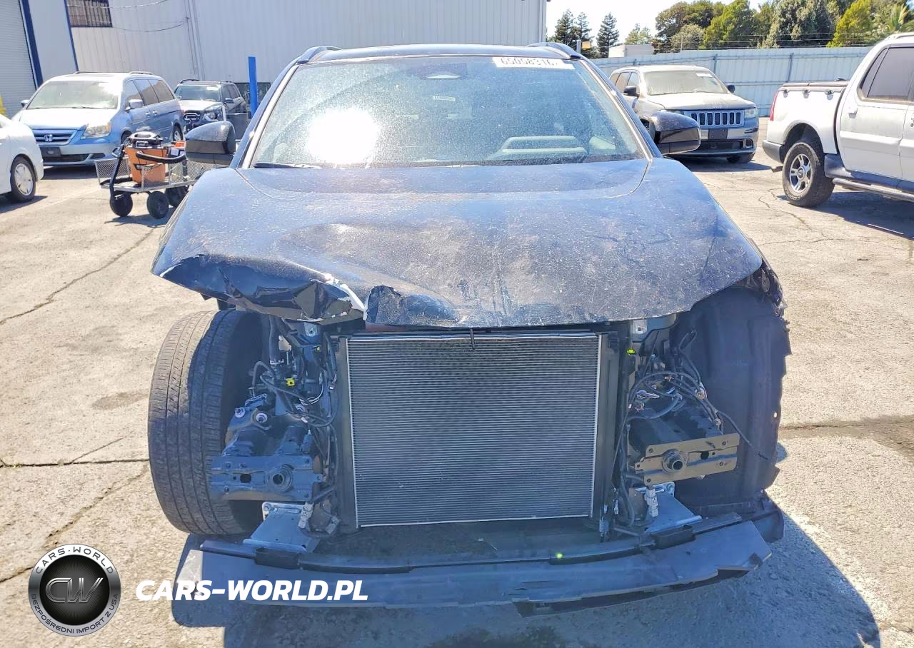 2025 Toyota Bz4X Xle VIN:JTMAAAAA9SA055428 - 5