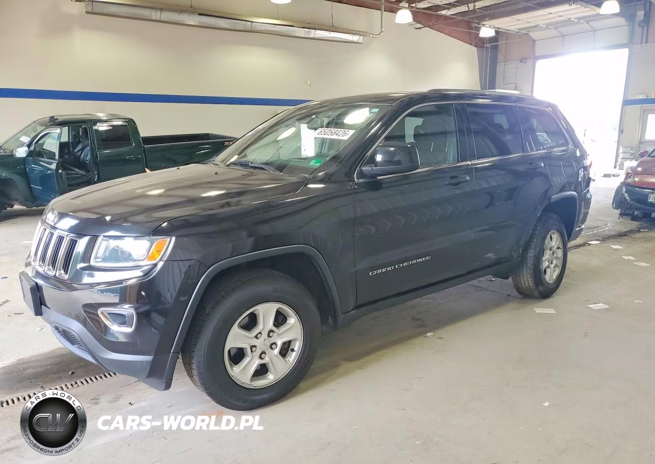 2015 Jeep Grand Cherokee Laredo – zdjęcie 1 z 12