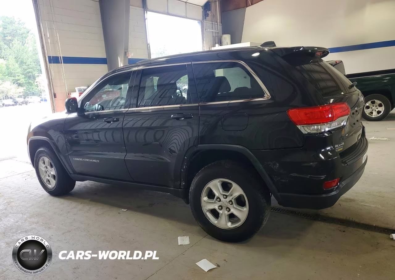 2015 Jeep Grand Cherokee Laredo VIN:1C4RJFAG2FC122109 - 2