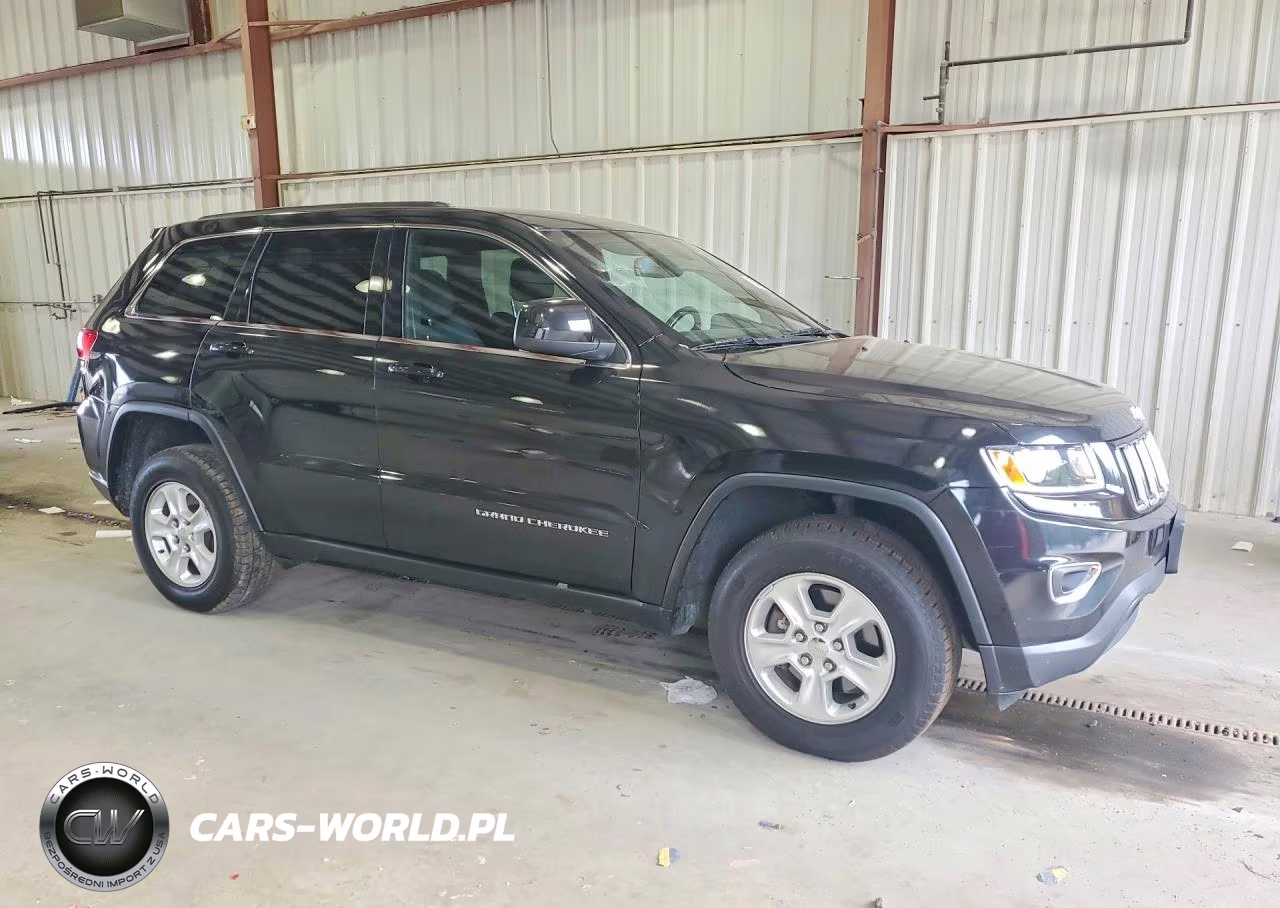 2015 Jeep Grand Cherokee Laredo VIN:1C4RJFAG2FC122109 - 4