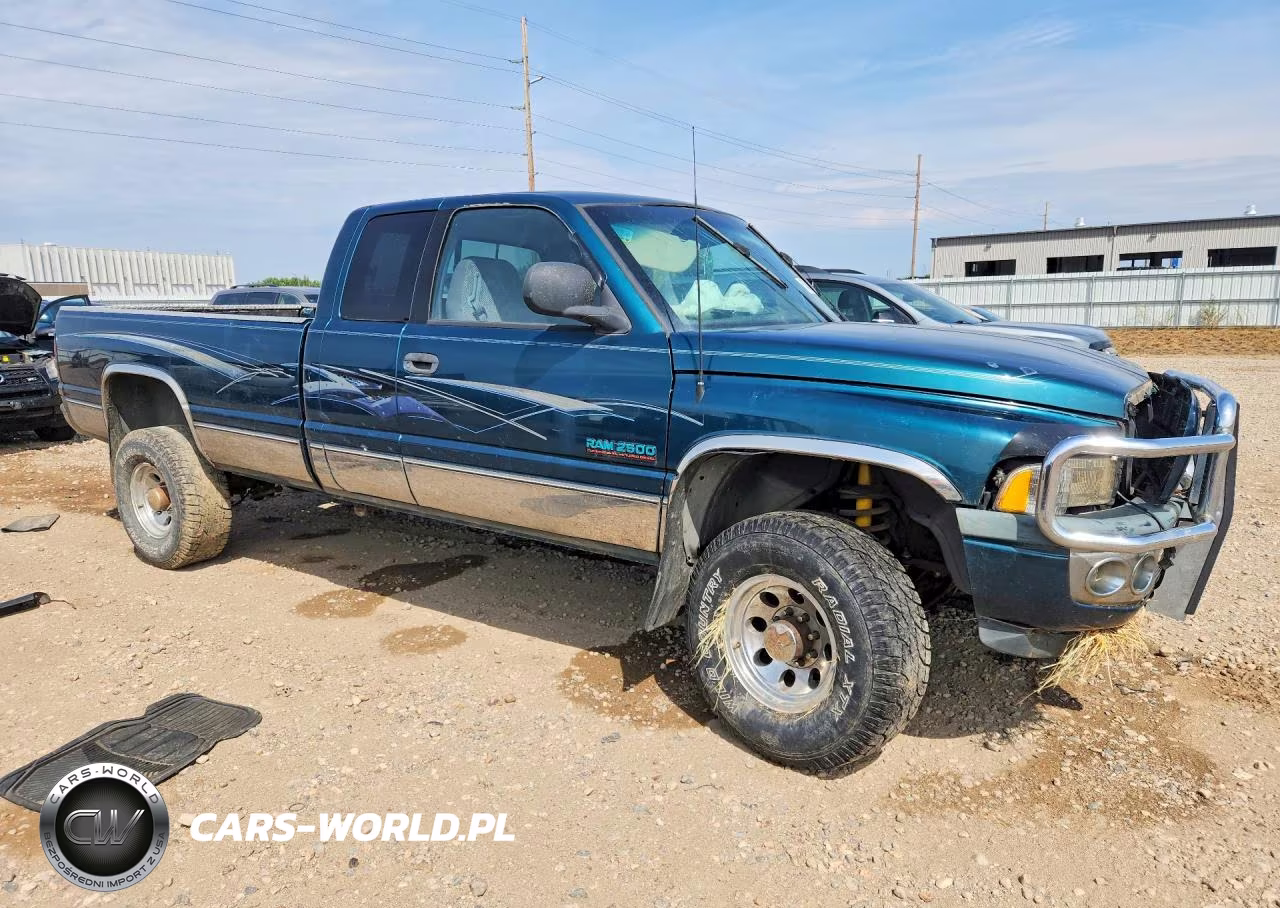 1998 Dodge Ram 2500 VIN:1B7KF2368WJ227720 - 4