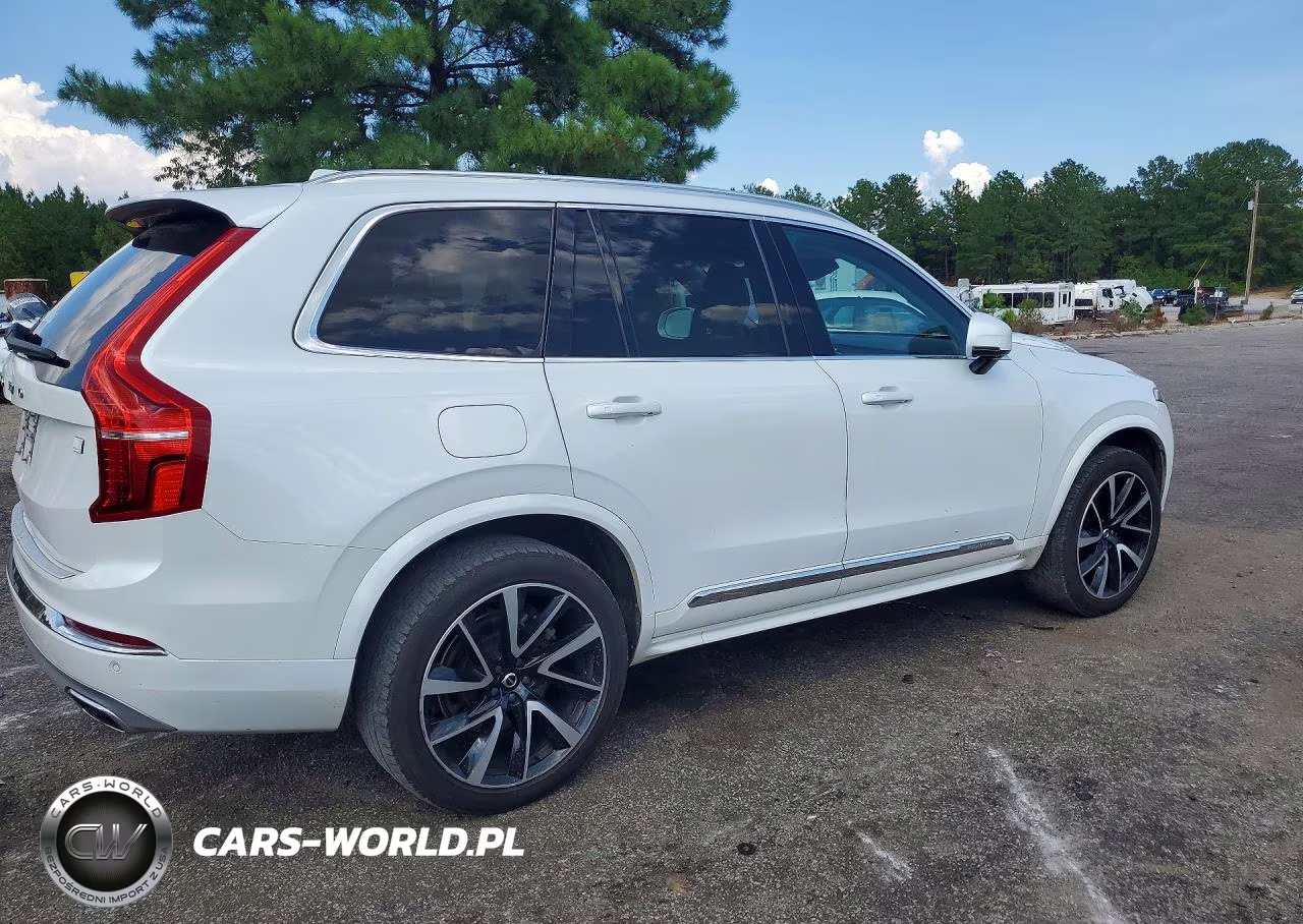 2021 Volvo Xc90 T8 Recharge Momentum VIN:YV4BR00K6M1682041 - 3