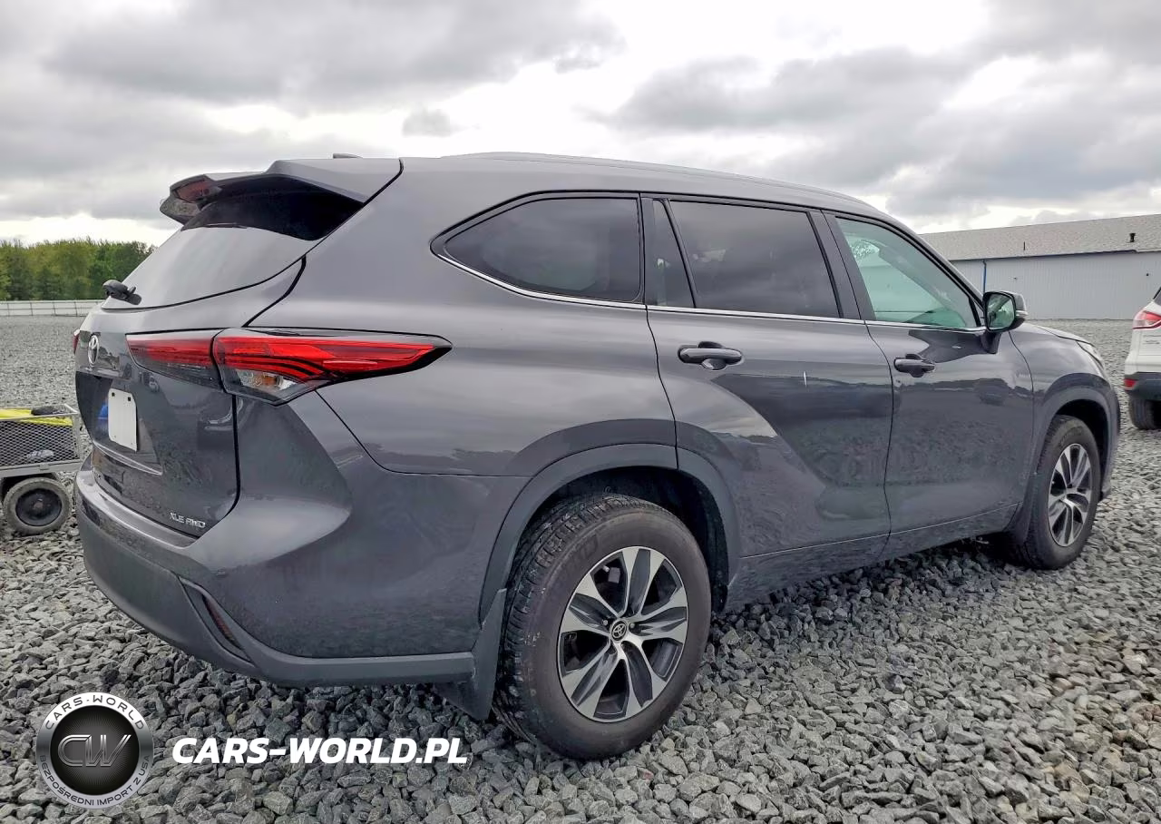 2024 Toyota Highlander Xle VIN:5TDKDRBH1RS568899 - 3