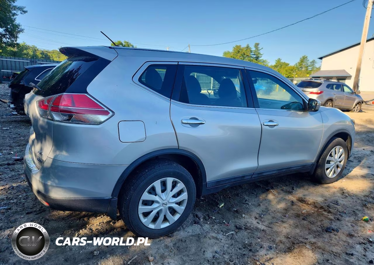 2014 Nissan Rogue S VIN:5N1AT2MV2EC863669 - 3