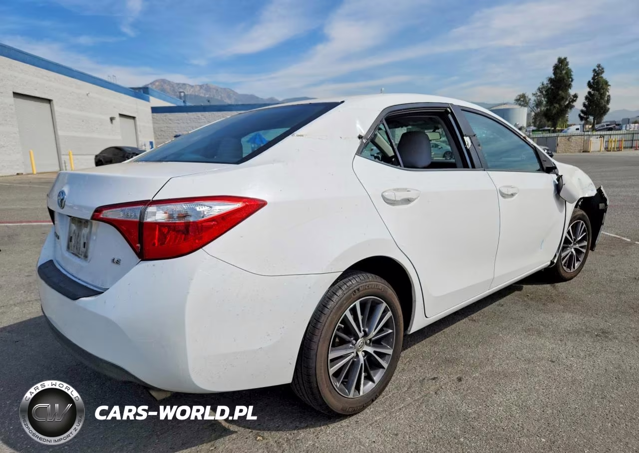 2016 Toyota Corolla Le Plus VIN:5YFBURHE5GP366201 - 3