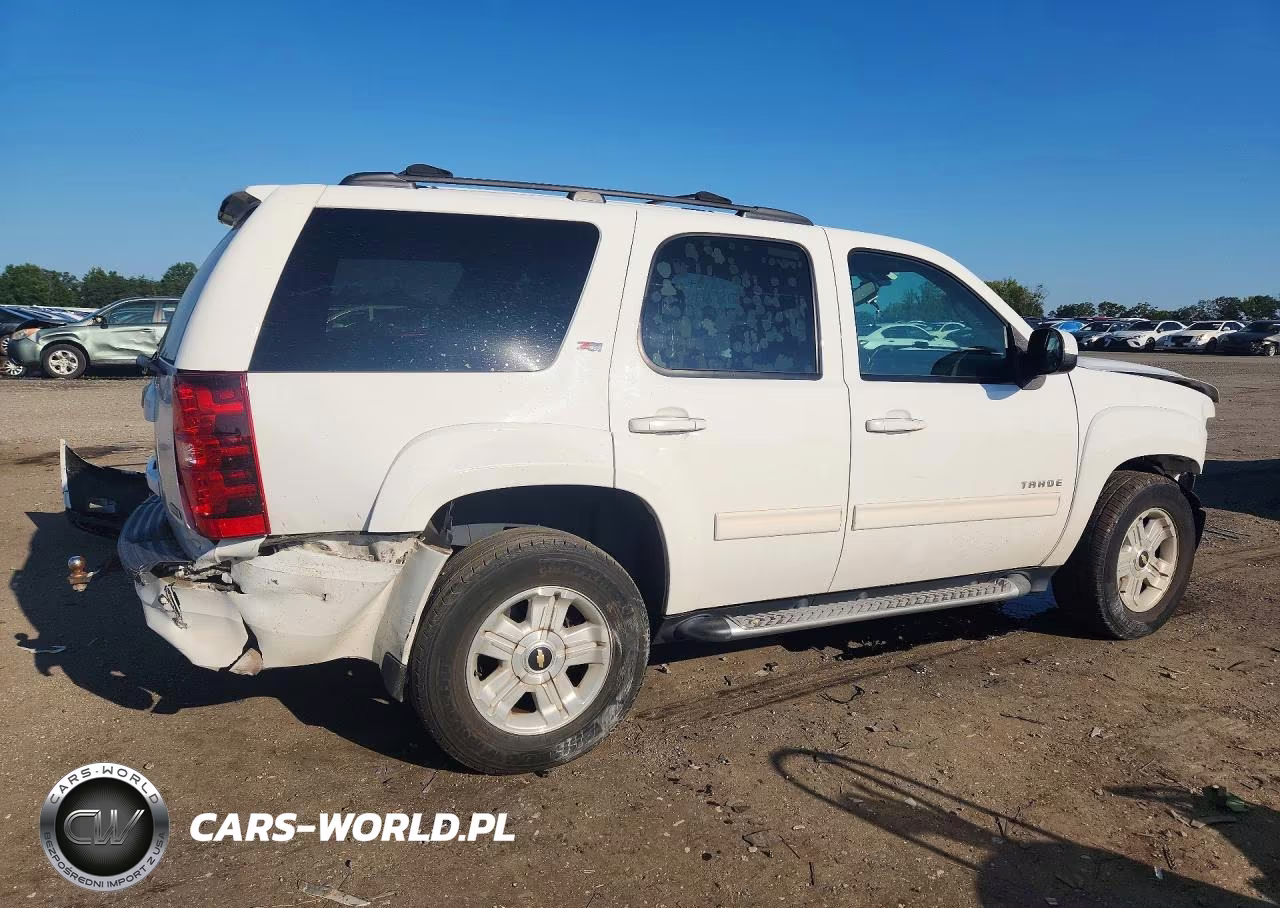 2012 Chevrolet Tahoe K1500 Lt VIN:1GNSKBE01CR302296 - 3