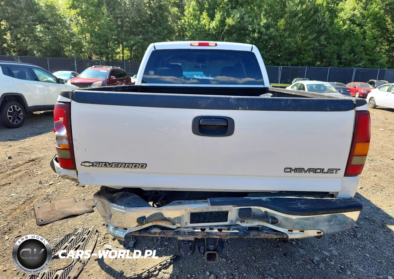 2002 Chevrolet Silverado K2500 Heavy Duty VIN:1GCHK23U52F242483 - 6