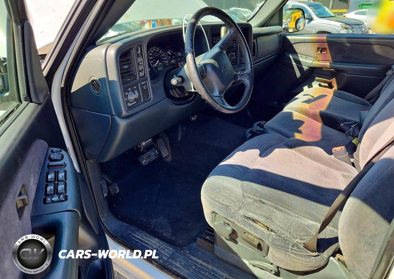 2002 Chevrolet Silverado K2500 Heavy Duty VIN:1GCHK23U52F242483 - 8