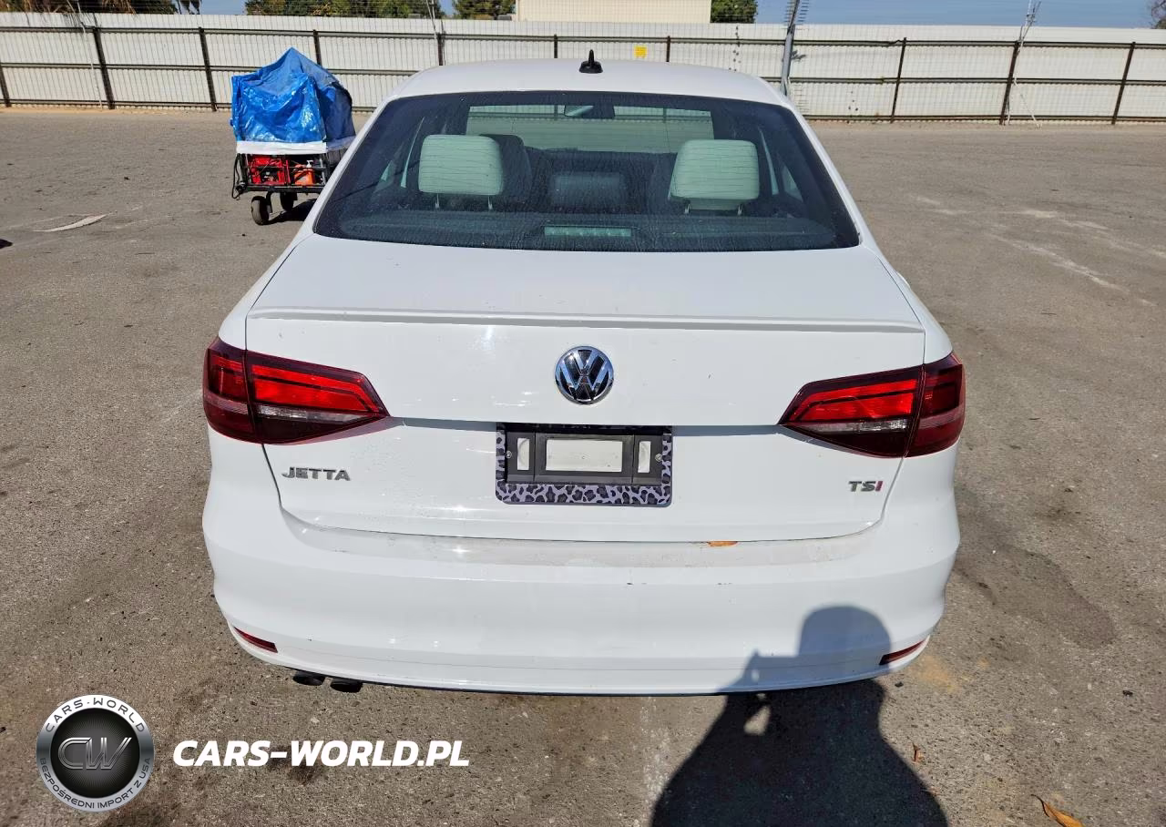 2017 Volkswagen Jetta Sport VIN:3VWD17AJ5HM386855 - 6