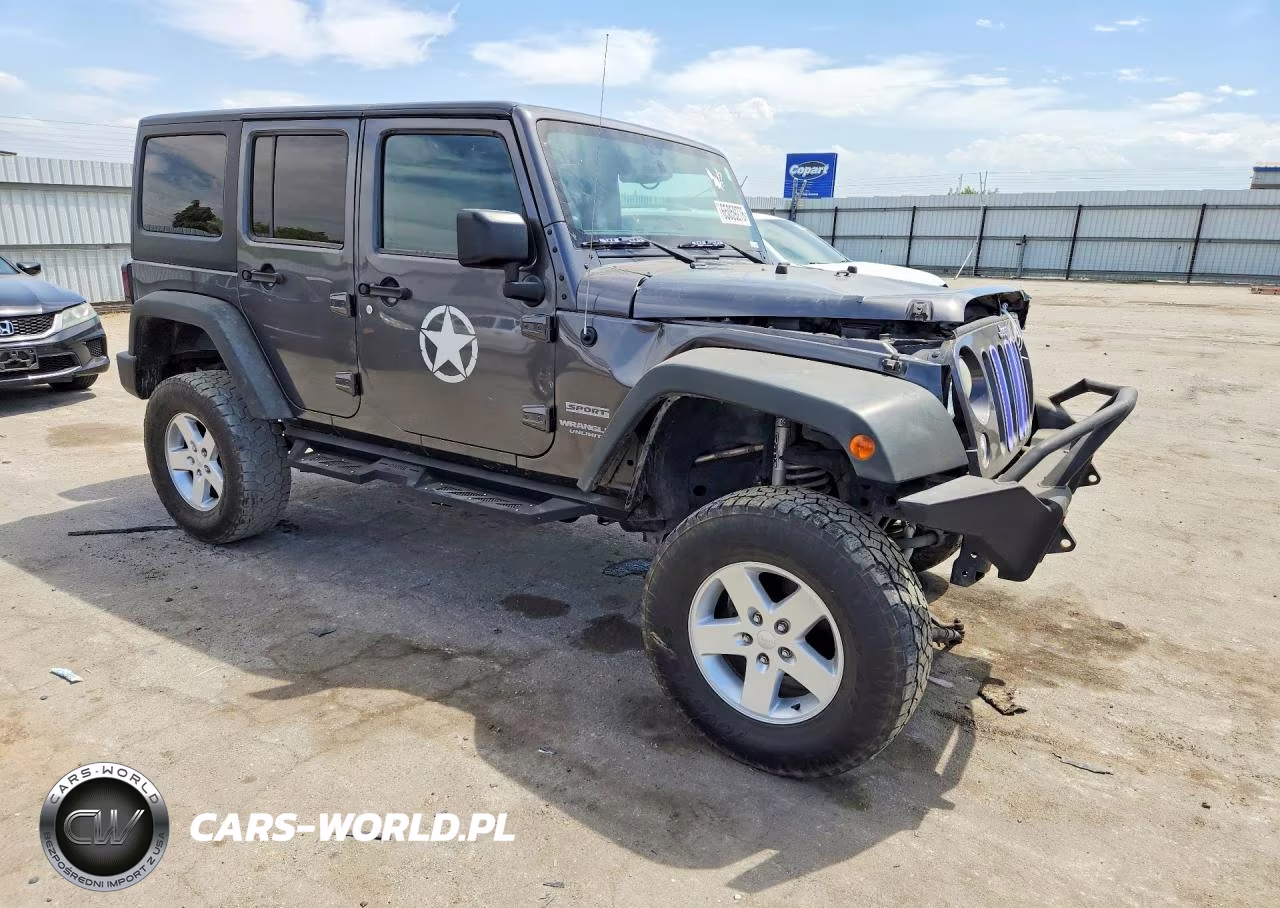 2014 Jeep Wrangler Unlimited Sport VIN:1C4HJWDG7EL246866 - 4