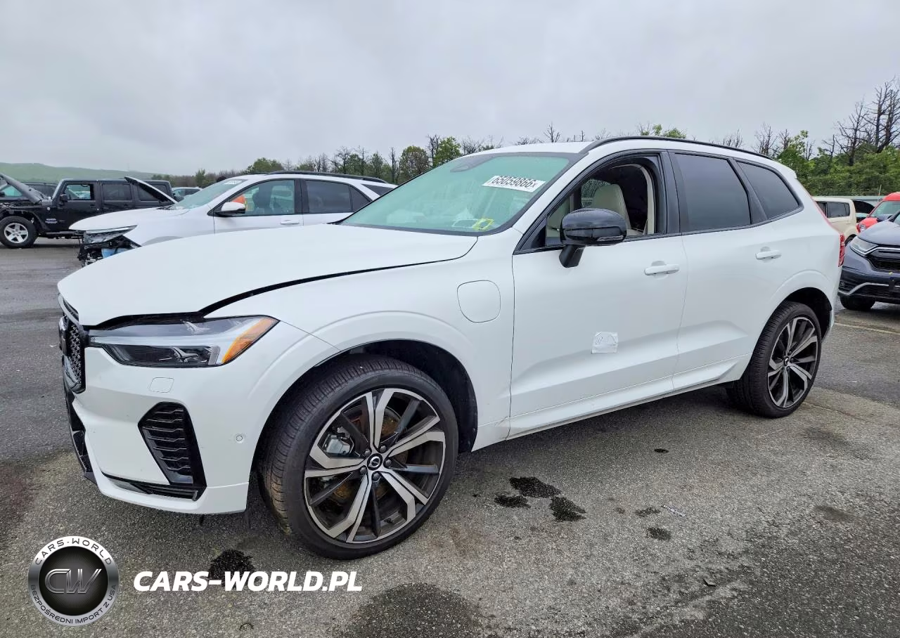 2025 Volvo Xc60 Ultra VIN:YV4H60RM9S1070307 - 1