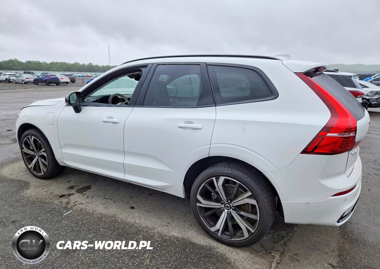 2025 Volvo Xc60 Ultra VIN:YV4H60RM9S1070307 - 2