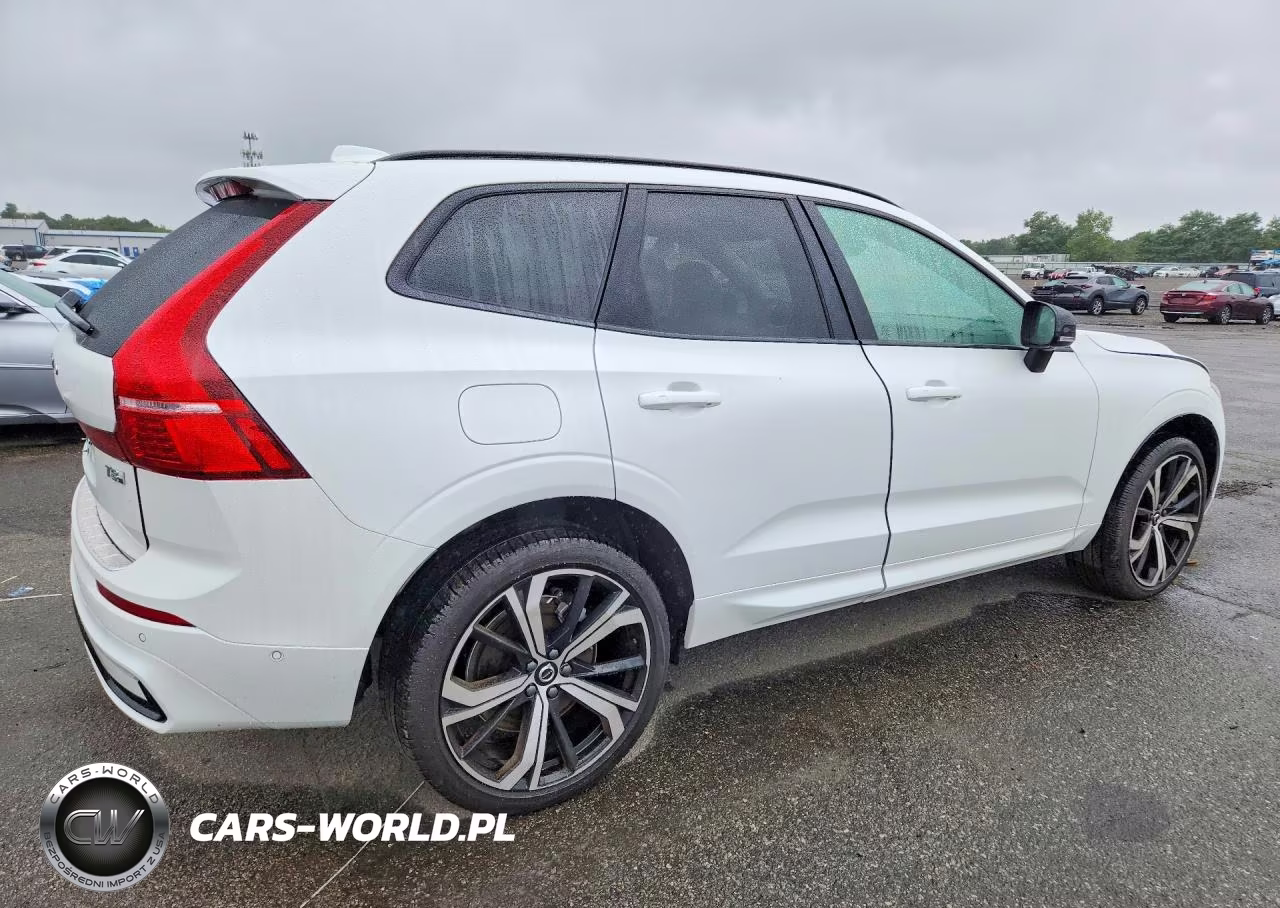 2025 Volvo Xc60 Ultra VIN:YV4H60RM9S1070307 - 3