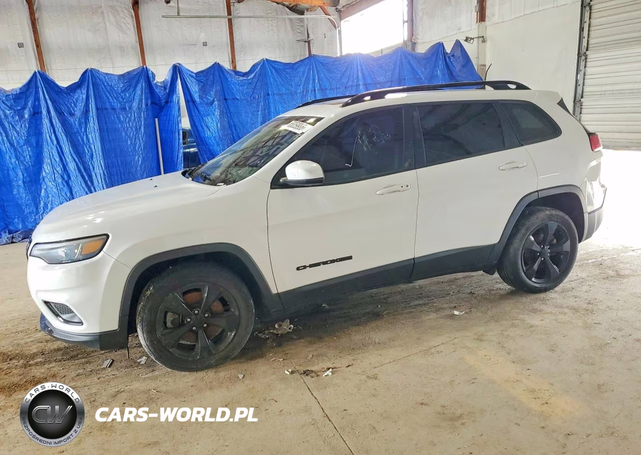 2019 Jeep Cherokee Latitude Plus – zdjęcie 1 z 12