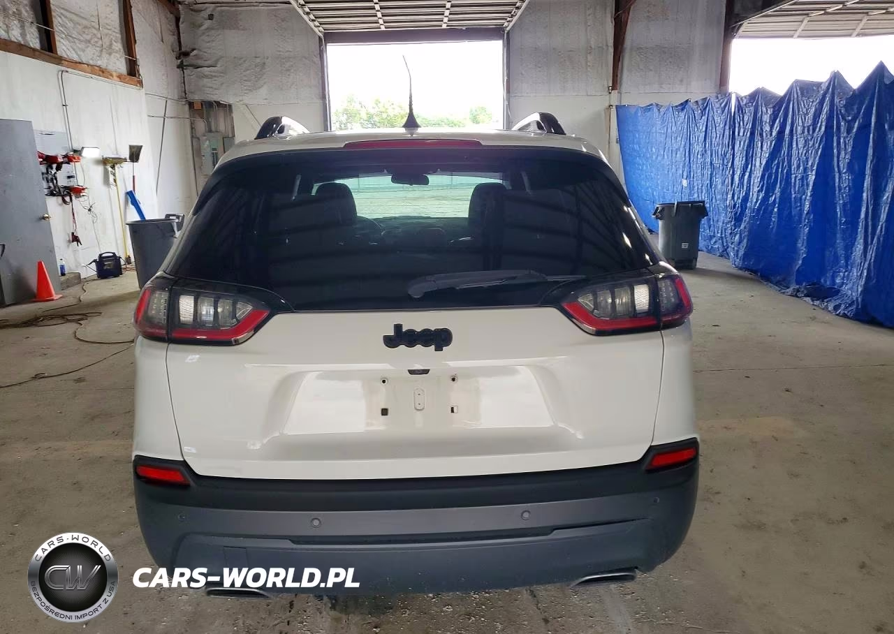 2019 Jeep Cherokee Latitude Plus VIN:1C4PJLLN1KD286327 - 6