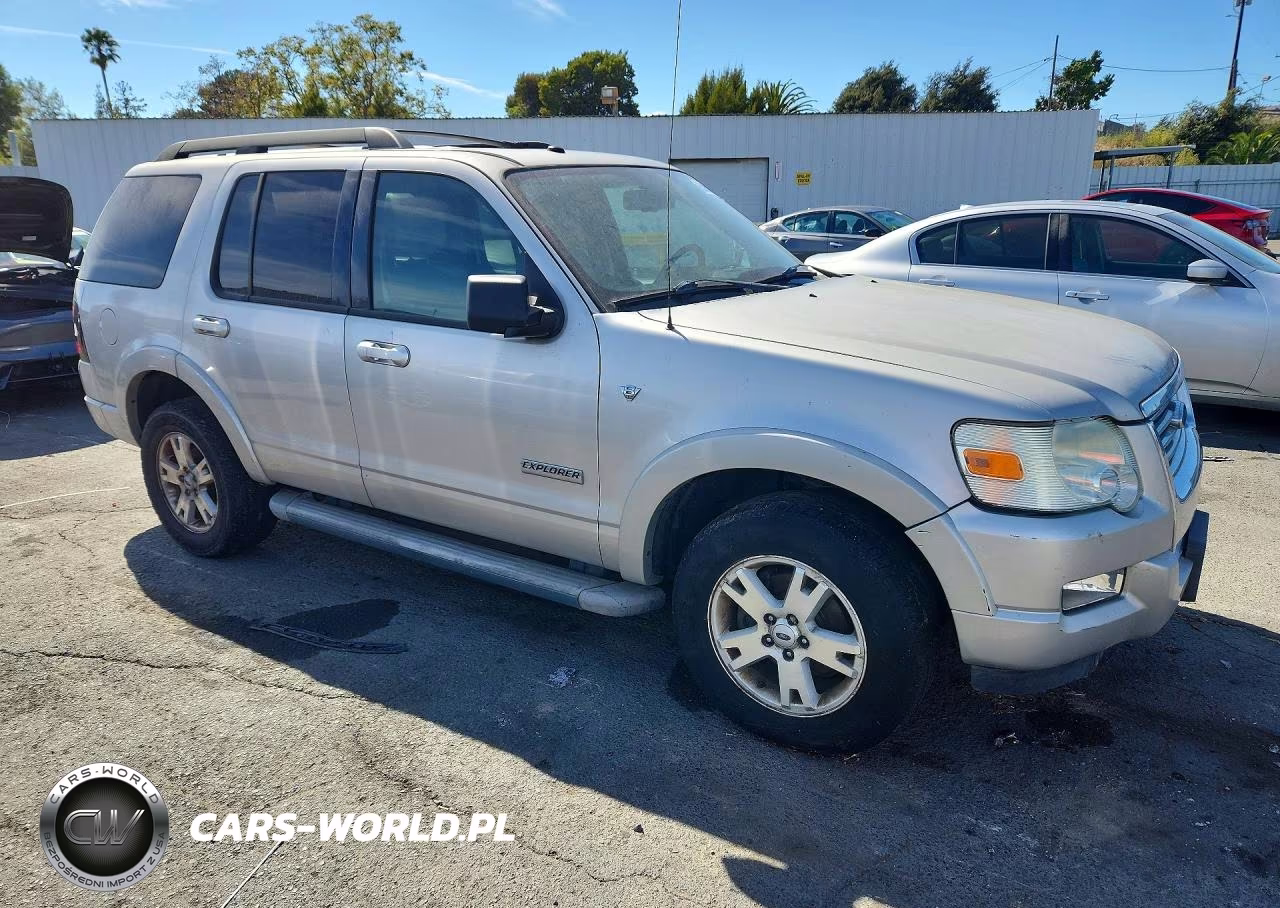 2008 Ford Explorer Xlt VIN:1FMEU63868UA36676 - 4