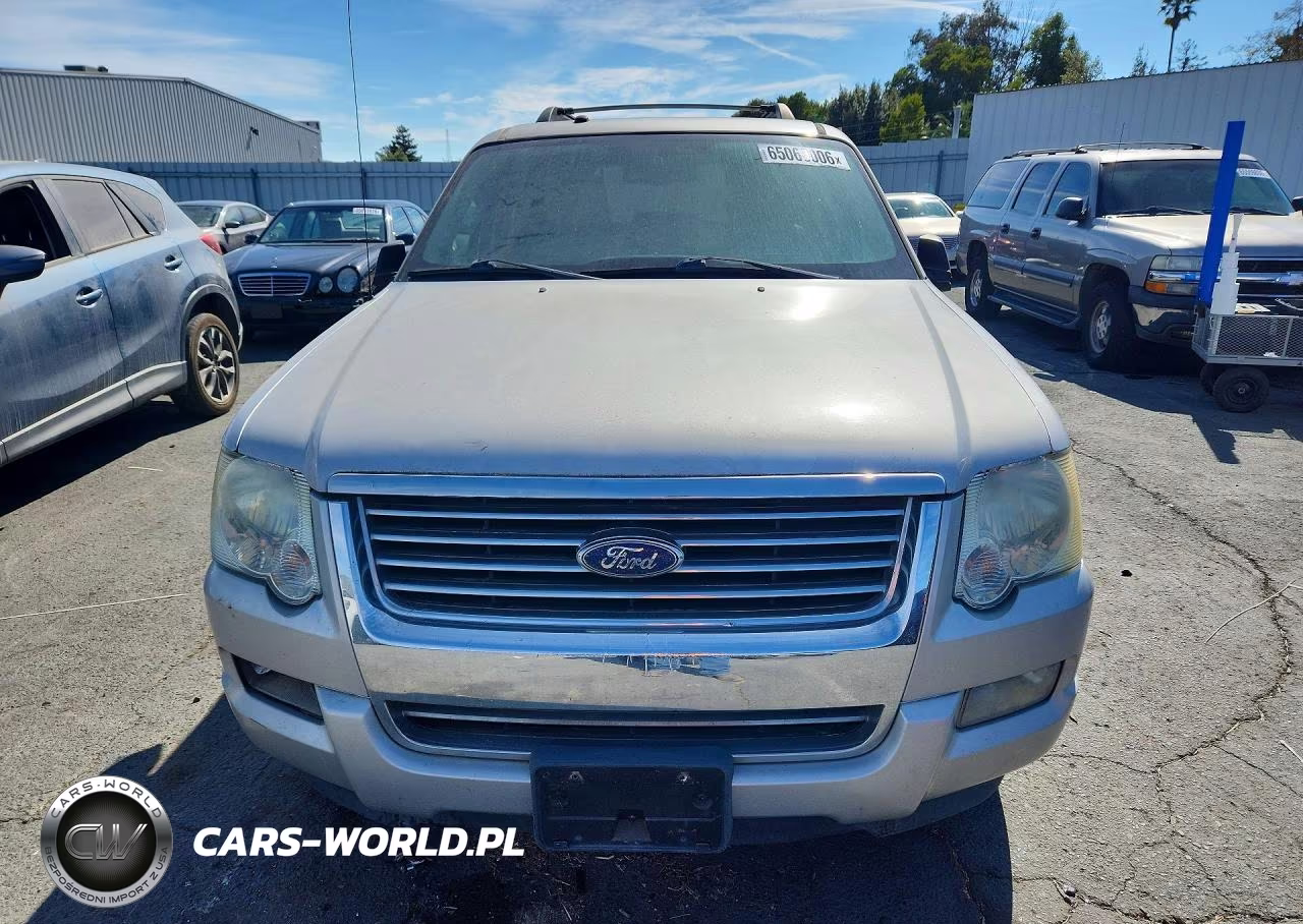 2008 Ford Explorer Xlt VIN:1FMEU63868UA36676 - 5