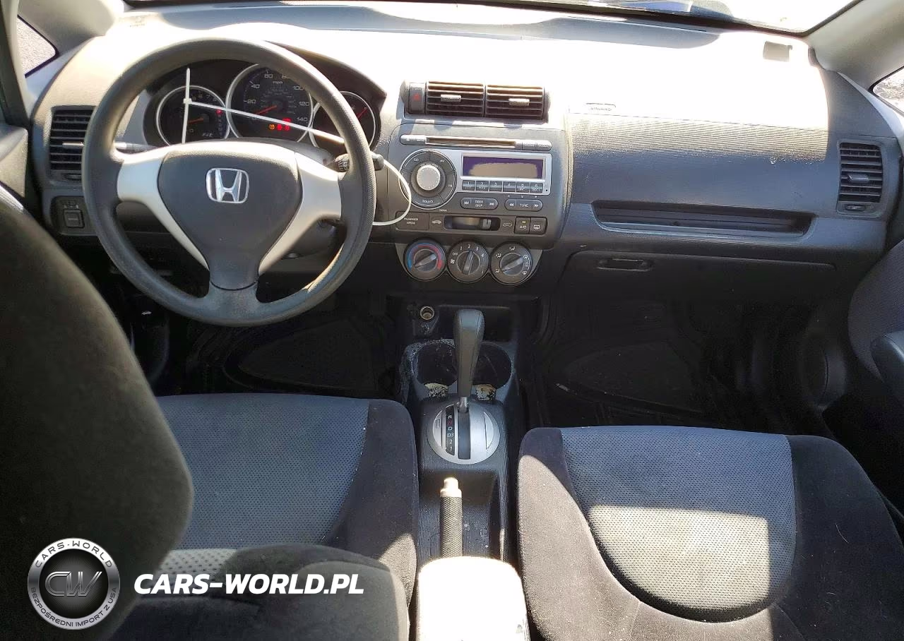 2008 Honda Fit VIN:JHMGD38408S027225 - 8
