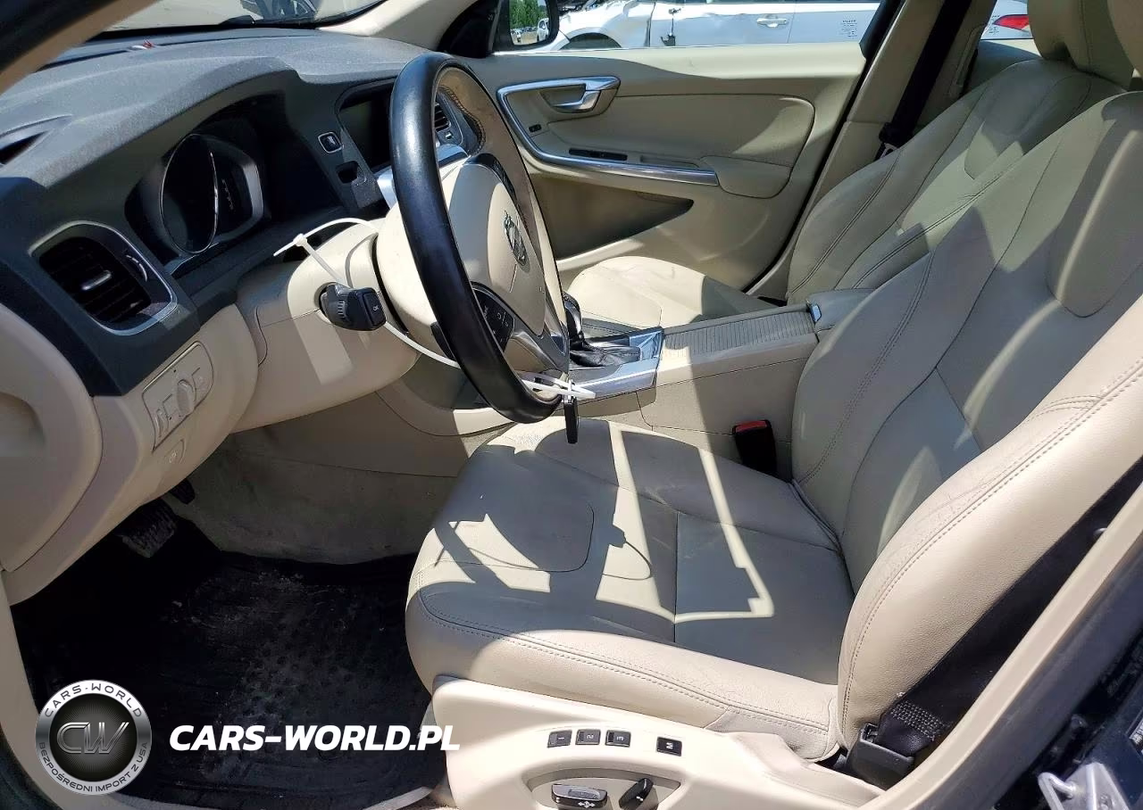 2015 Volvo S60 Premier VIN:YV1612TKXF1342441 - 7