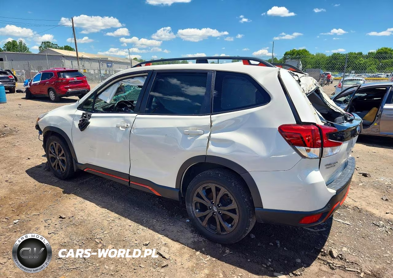 2019 Subaru Forester Sport VIN:JF2SKAKC1KH486274 - 2