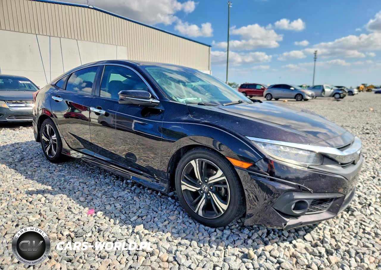 2016 Honda Civic Touring VIN:19XFC1F97GE028554 - 4