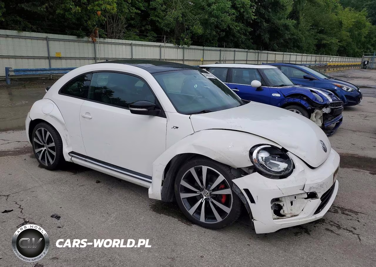 2013 Volkswagen Beetle Turbo VIN:3VWVT7AT4DM675817 - 4