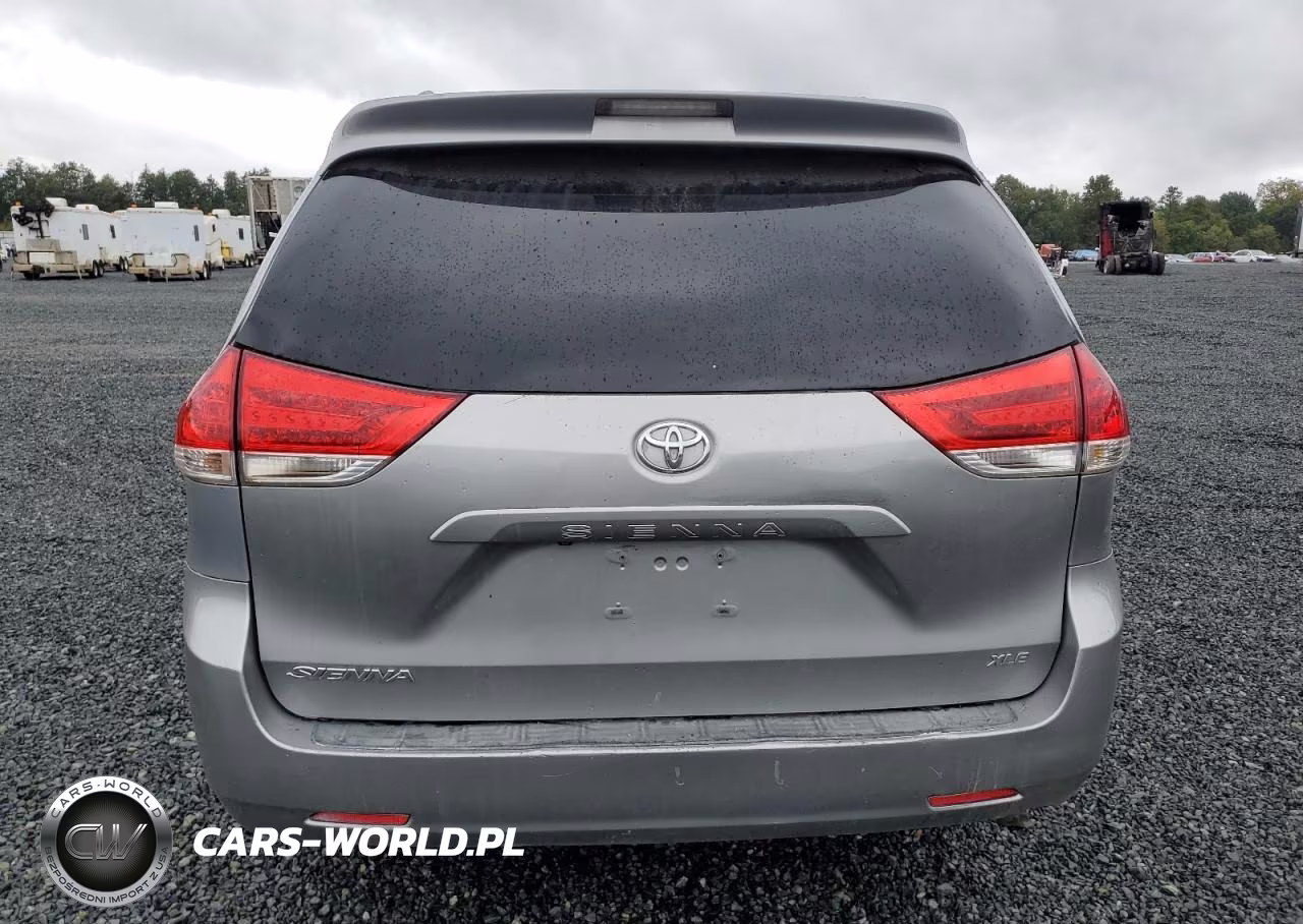 2013 Toyota Sienna Xle VIN:5TDYK3DC4DS313364 - 6
